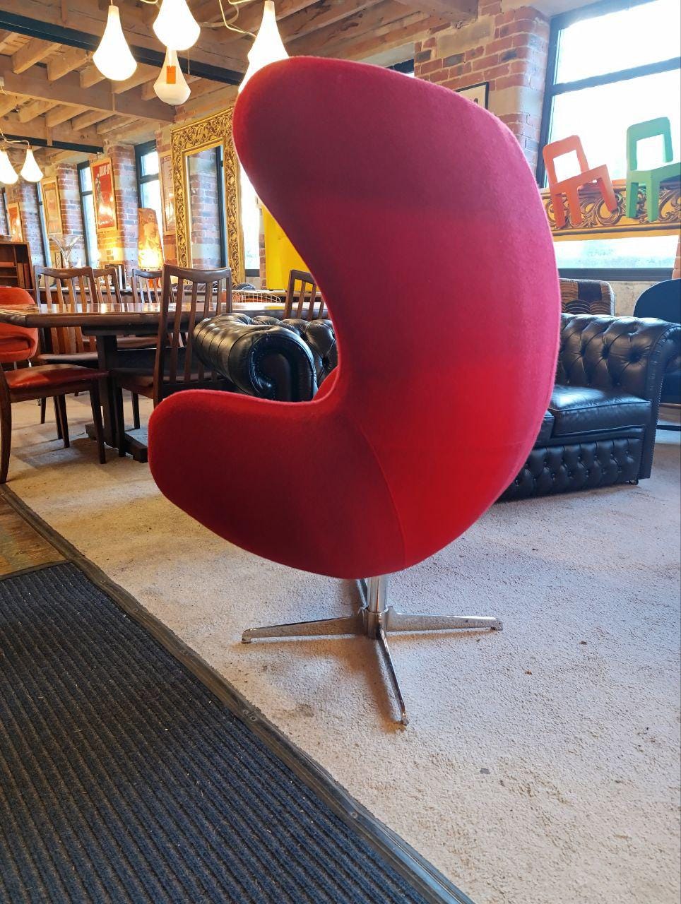 Mid-Century Modern Egg Chair - Red Wool Upholstery, Swivel Base, 1960s Design