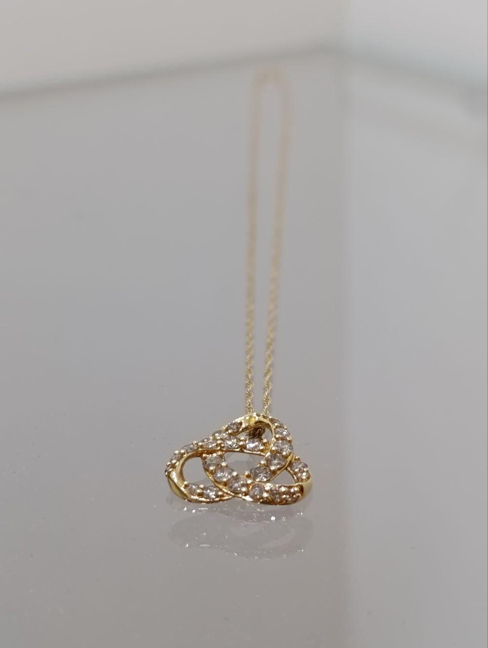 18ct Gold Diamond Knot Pendant Necklace - 1ct Sparkle