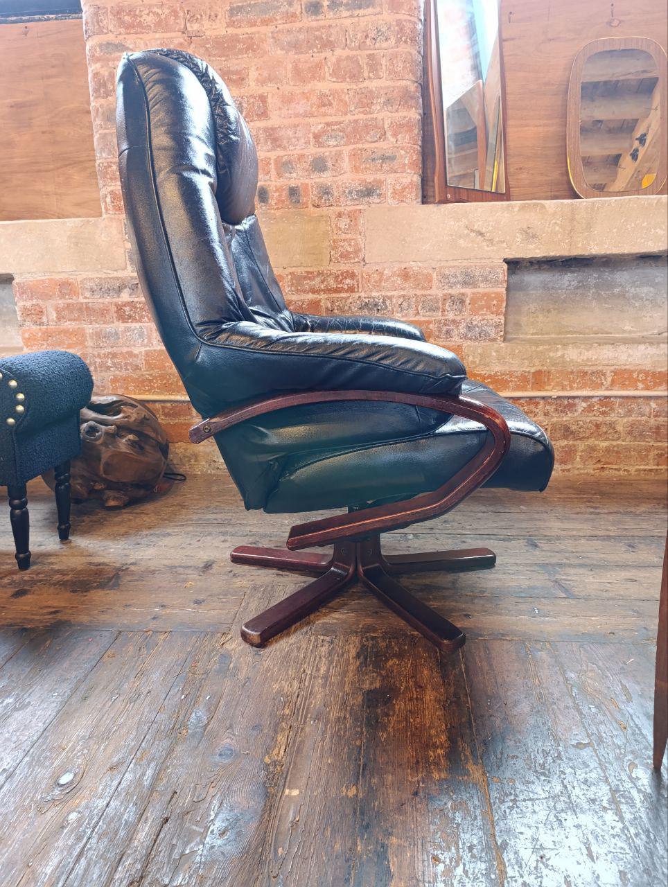 Vintage Unico Danish Stressless Leather Armchair - Dark Turquoise, Rosewood Frame, Mid-Century Modern