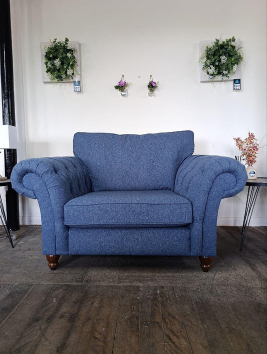 Large Highback Chesterfield Style Cuddle Seat - Blue Chenille in Victorian Design