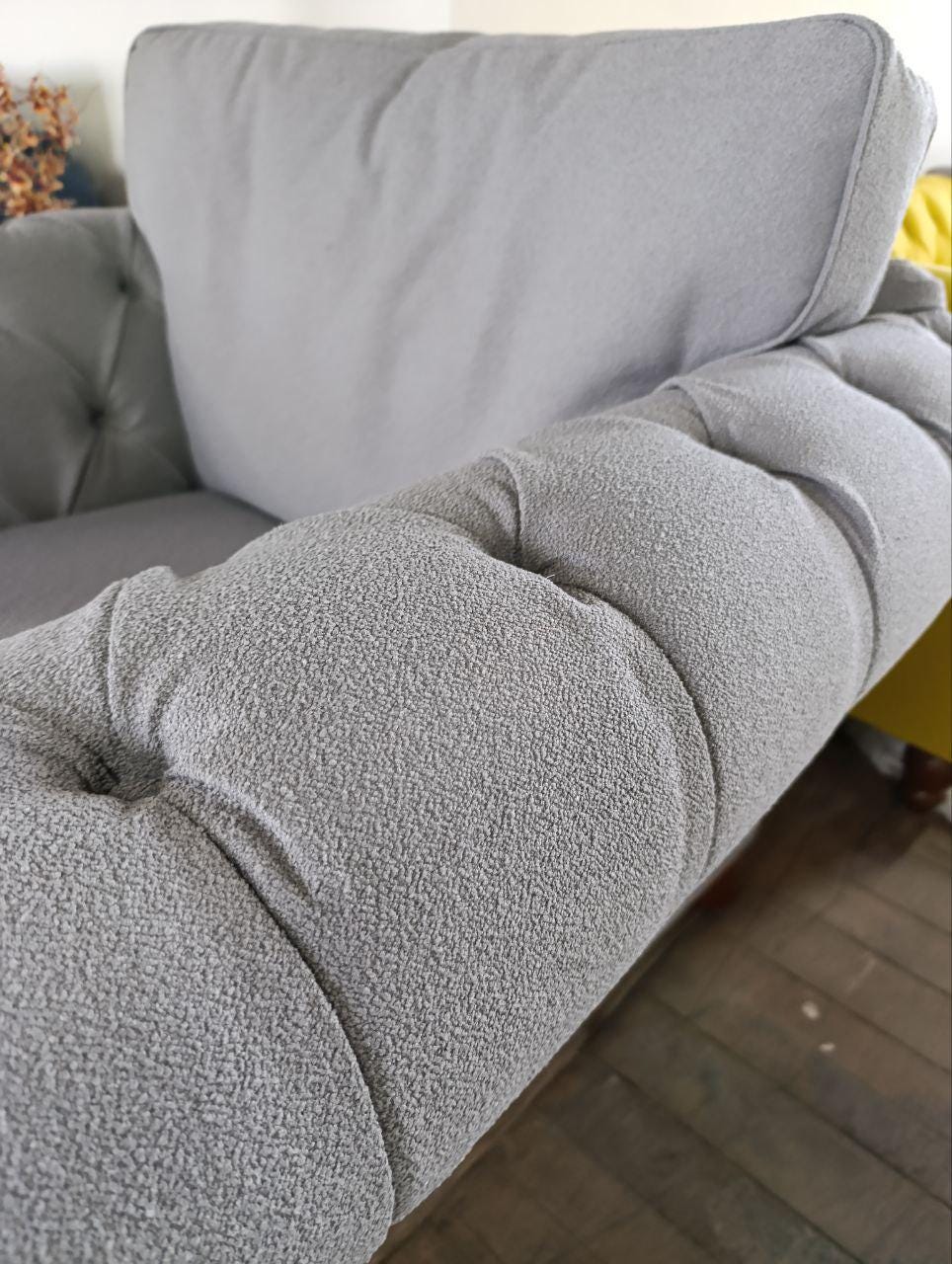 Large Highback Chesterfield Style Cuddle Seat - Plush Grey Chenille in Victorian Design