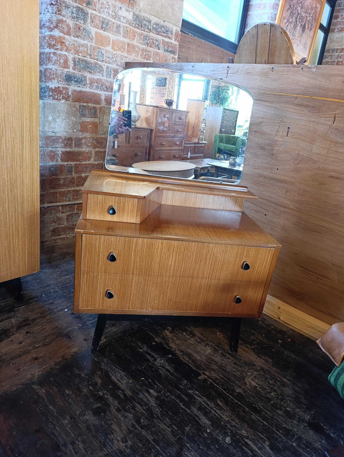 Austinsuite Teak Dressing Table with Mirror and Teardrop Handles — photograph 2