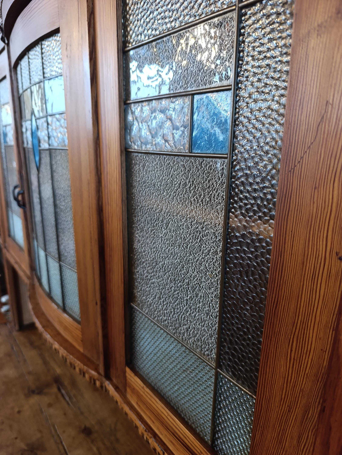 Pine Kitchen Dresser with SOMAG Meissen Tiles, circa 1900–1920 — photograph 13