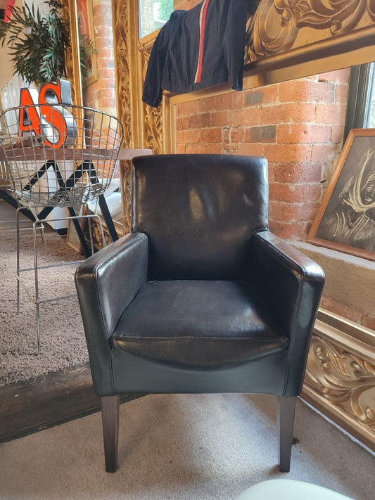 Elegant Compact Tub Chair in Soft Black Leather with Oak Finish - Perfect for Hallway, Office, or Kitchen