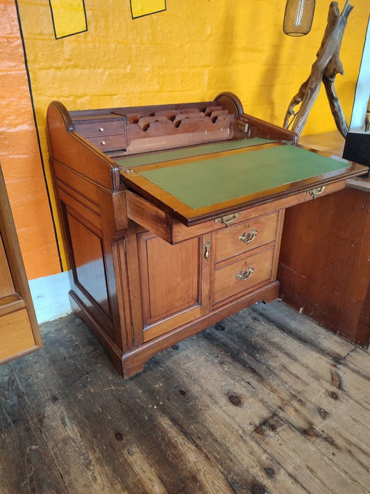 Exquisite Antique Oak Bradford Desk/Bureau with Tambour Roll Top - Rare & Bespoke