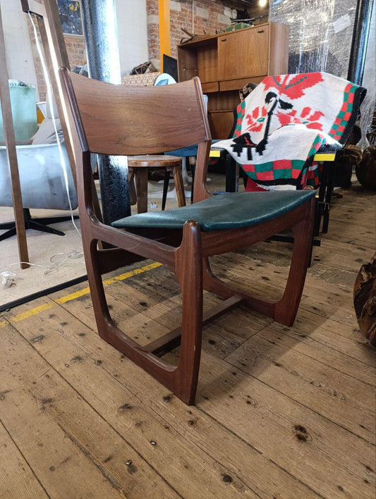 Set of 4 British Dining Chairs by Portwood in Teak – 1960s