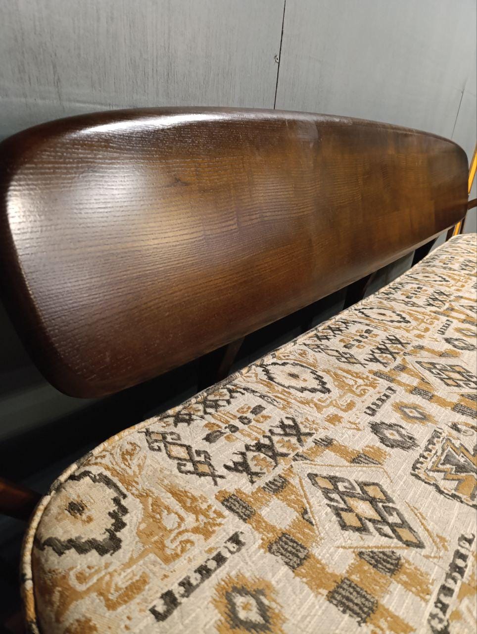 Iconic 1960s Ercol Studio Couch / Day Bed (with new upholstery)