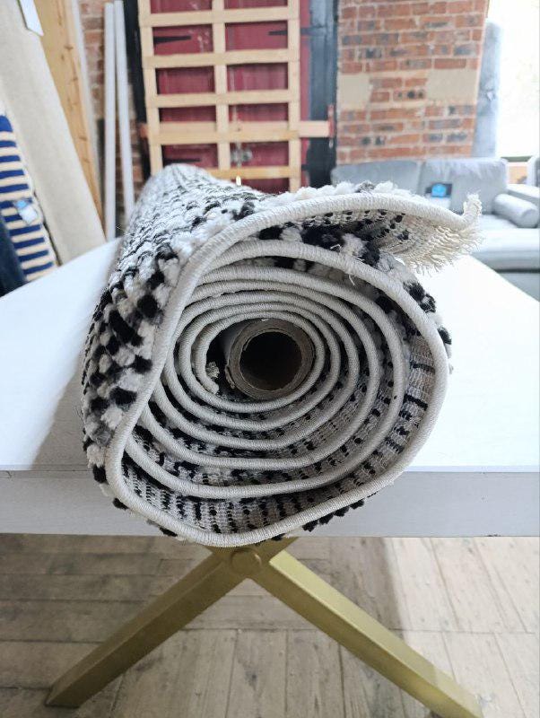 Hand-Knotted Wool Kilim Rug - Black & White Palestinian/Jordanian Design - As New