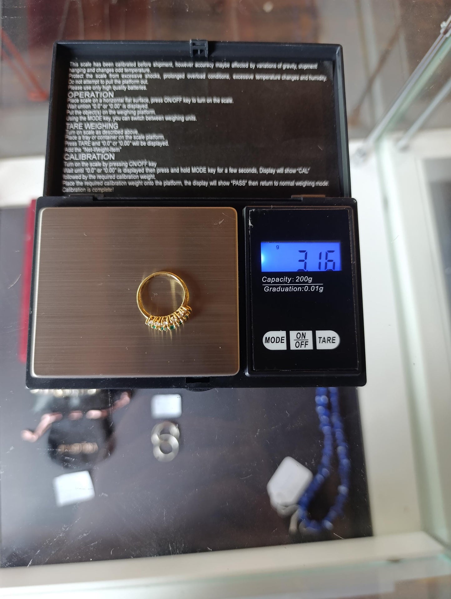 Vintage 18ct Gold Emerald & Diamond Cluster Ring - Sheffield 1972 - Size K 1/2