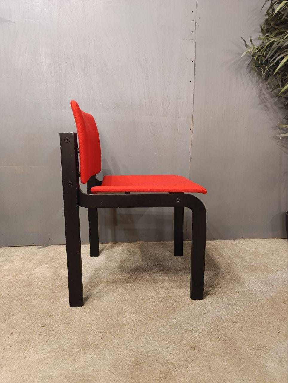 Mid-Century Modern Walnut & Glass Dining Set – Fritz Hansen Chairs