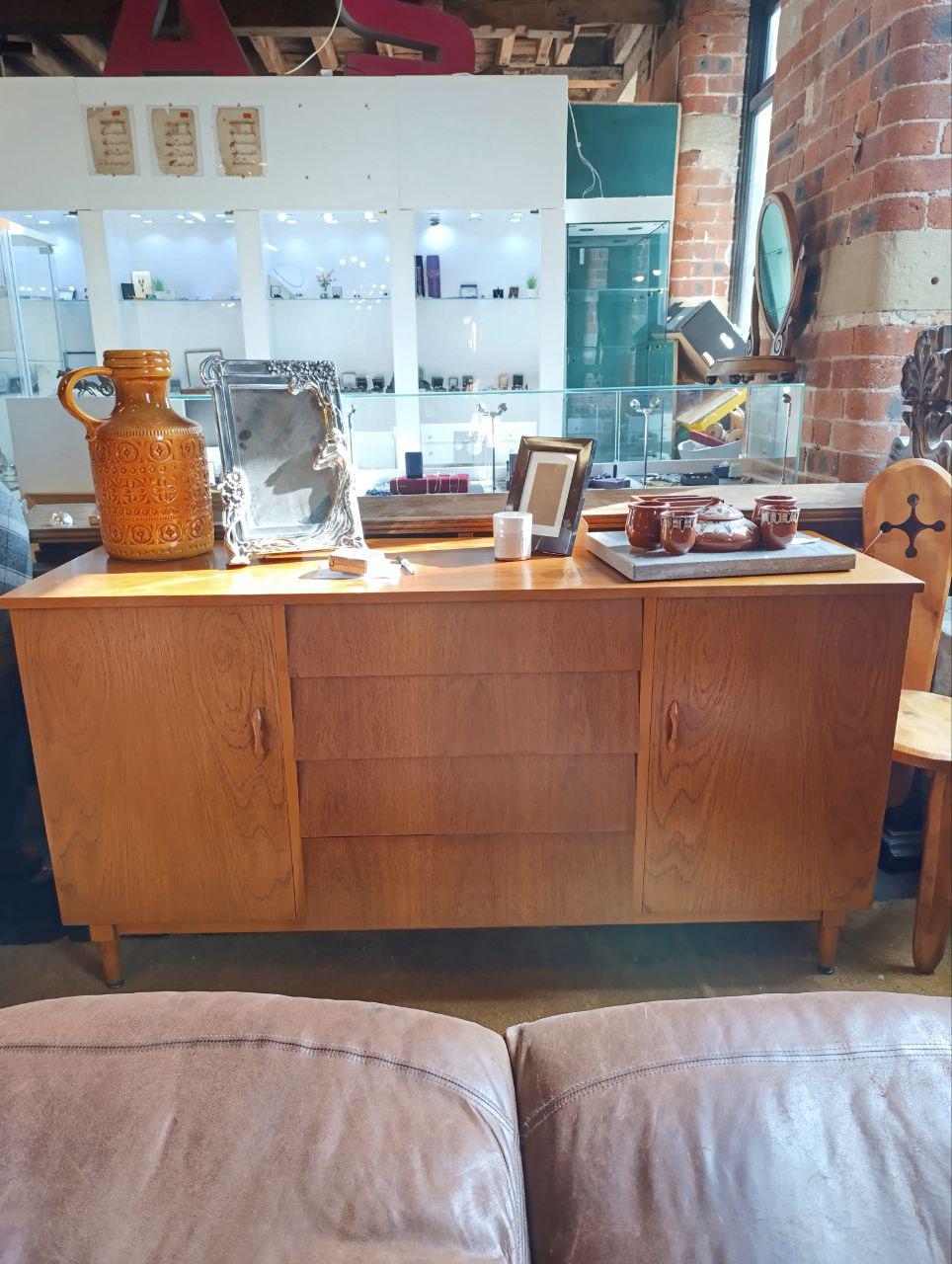 Vintage Mid-Century Teak Veneer Sideboard - Ample Storage & Hidden Handles