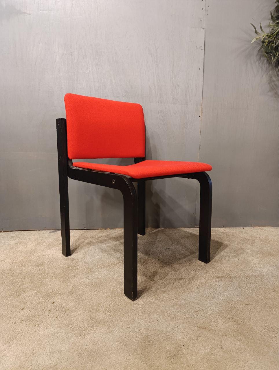 Mid-Century Modern Walnut & Glass Dining Set – Fritz Hansen Chairs