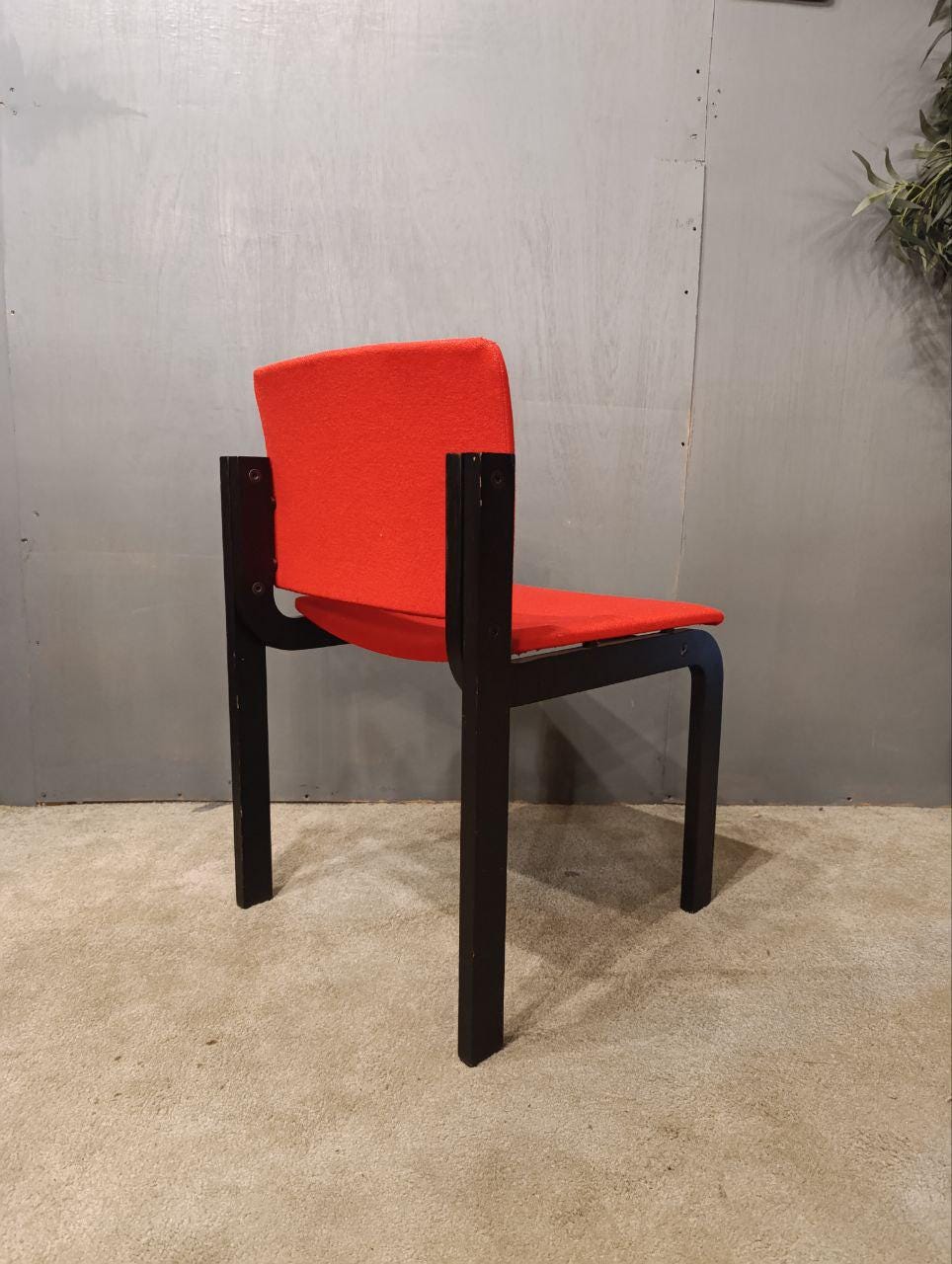 Mid-Century Modern Walnut & Glass Dining Set – Fritz Hansen Chairs