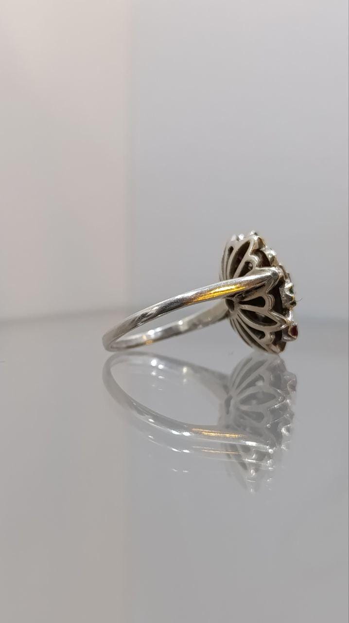 Vintage 9ct White Gold Ruby, Emerald & Diamond Cluster Ring – Size Q