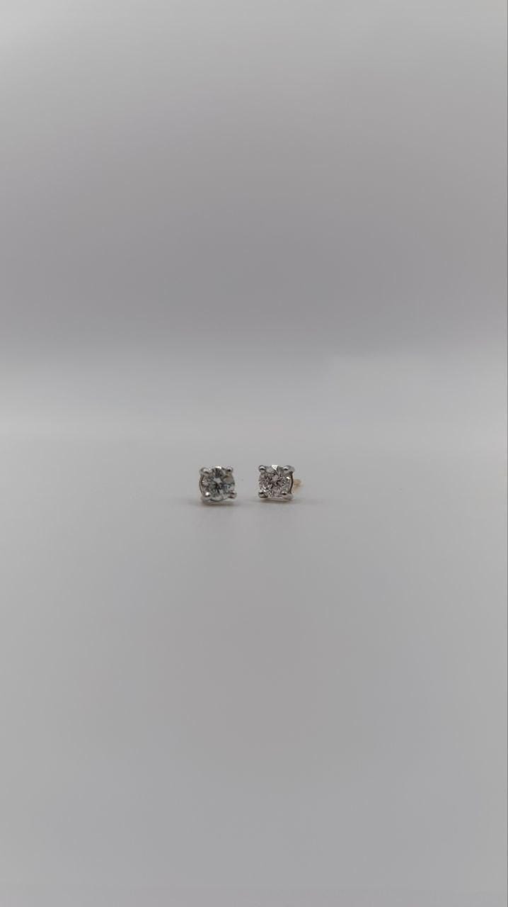 18ct White & Yellow Gold Diamond Stud Earrings – 0.40ct Total