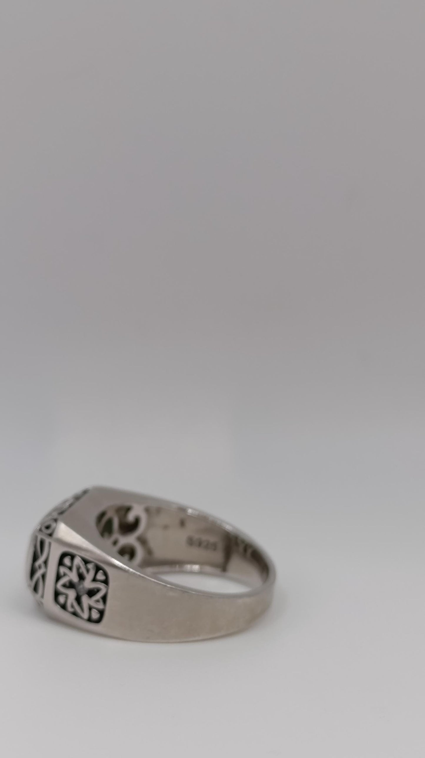 Sterling Silver Celtic-Style Ring with Green Quartz