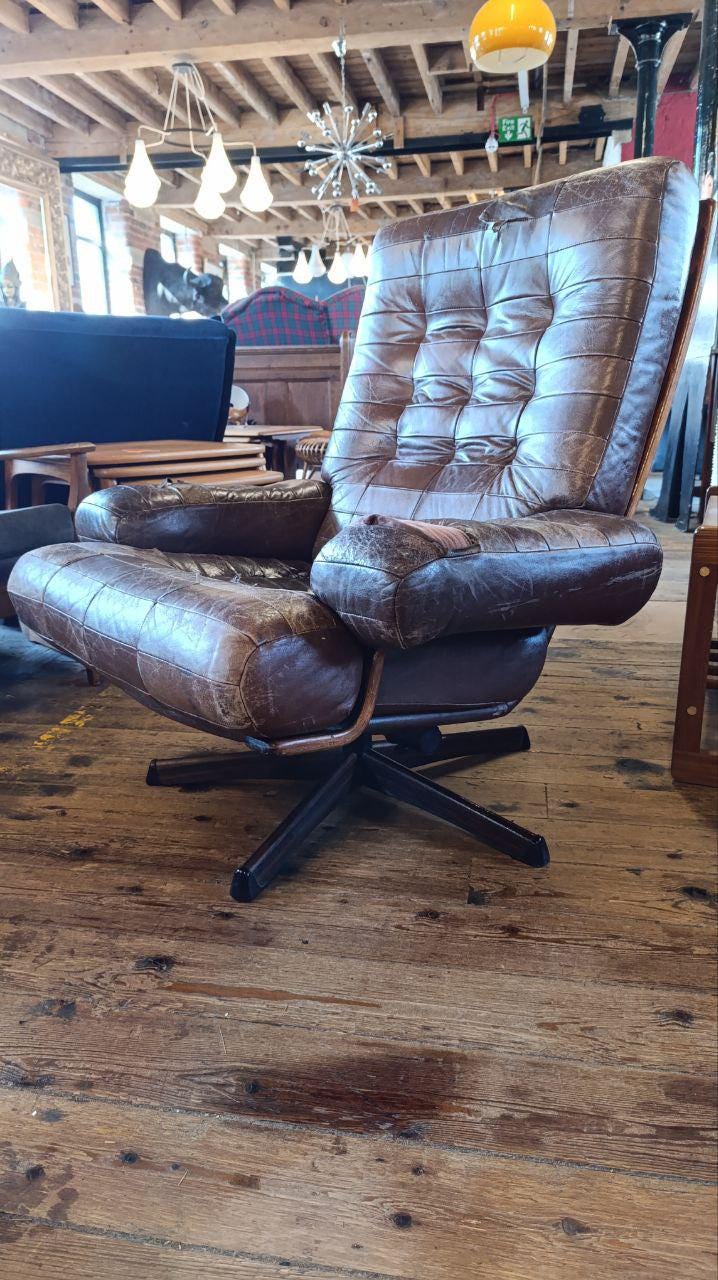 Göte Möbler 1960s Lounge Chair & Ottoman – Swedish Mid-Century Modern (New Upholstery)