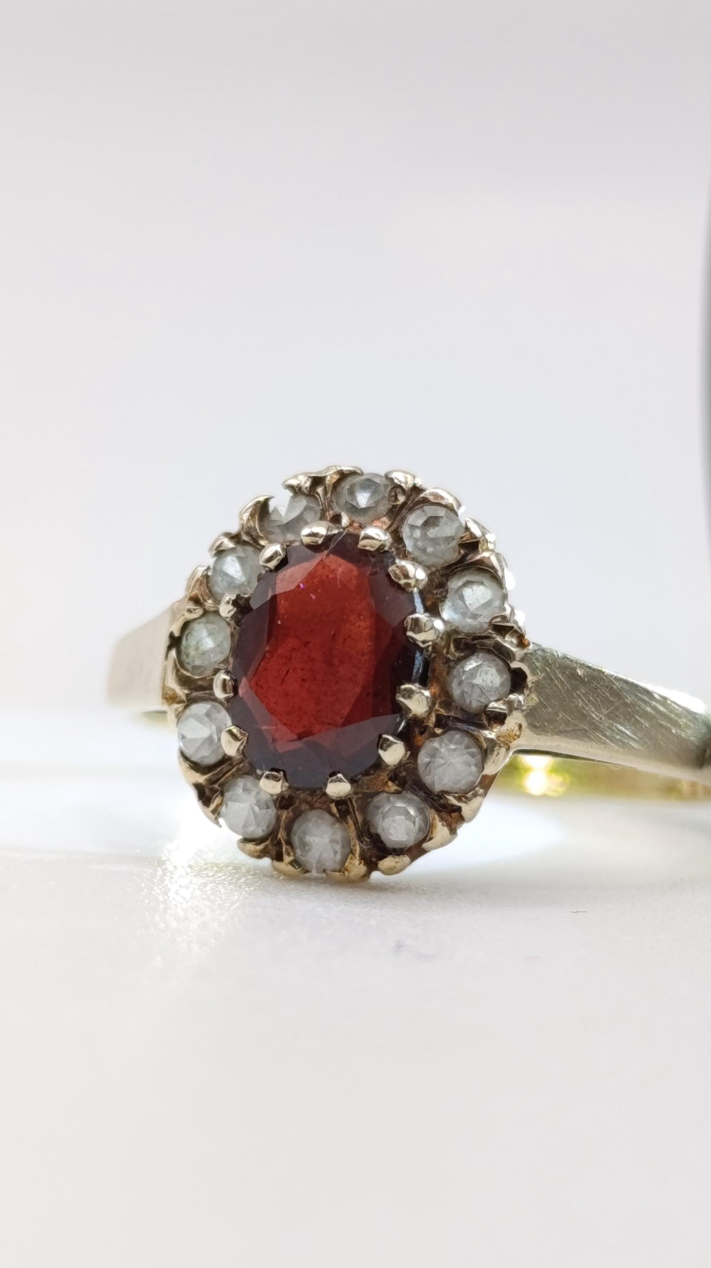 9ct Gold Diamond and Garnet Cluster Ring — London 1970