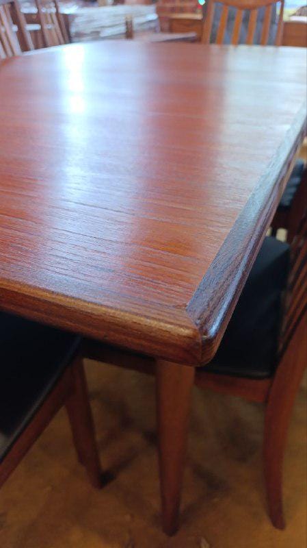 G Plan Fresco Extending Teak Dining Table & Six Chairs, 1960s–1970s