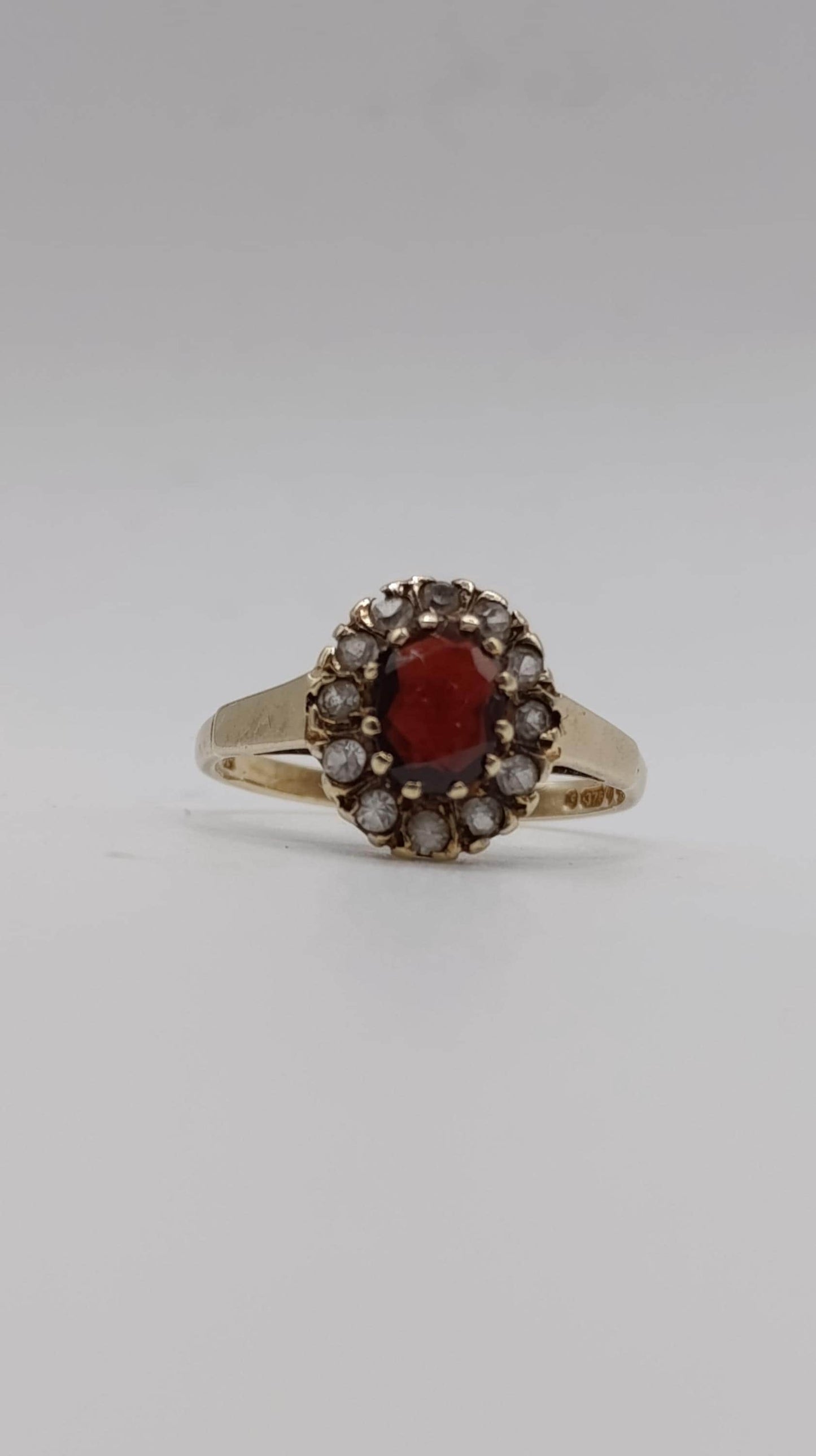 9ct Gold Diamond and Garnet Cluster Ring — London 1970