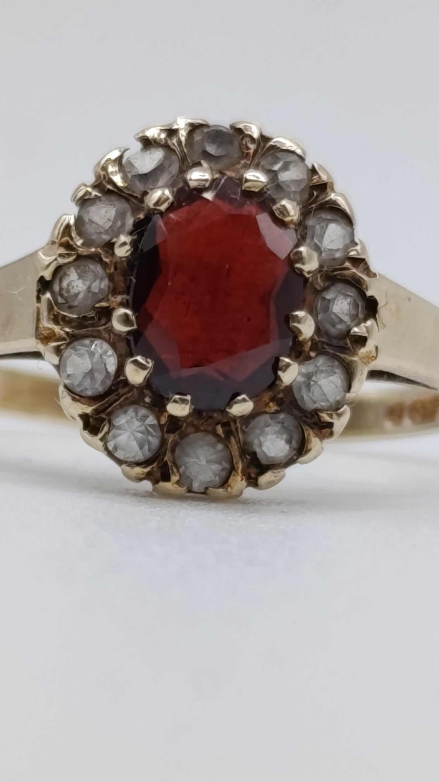 9ct Gold Diamond and Garnet Cluster Ring — London 1970