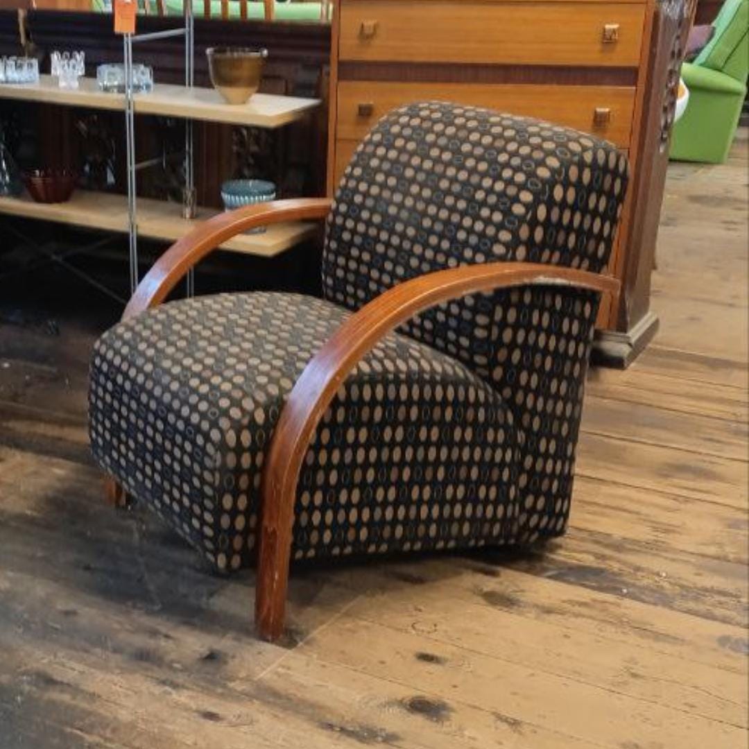 Art Deco Bentwood Lounge Chair in the Style of Halabala — Oak Frame, c.1930s–40s