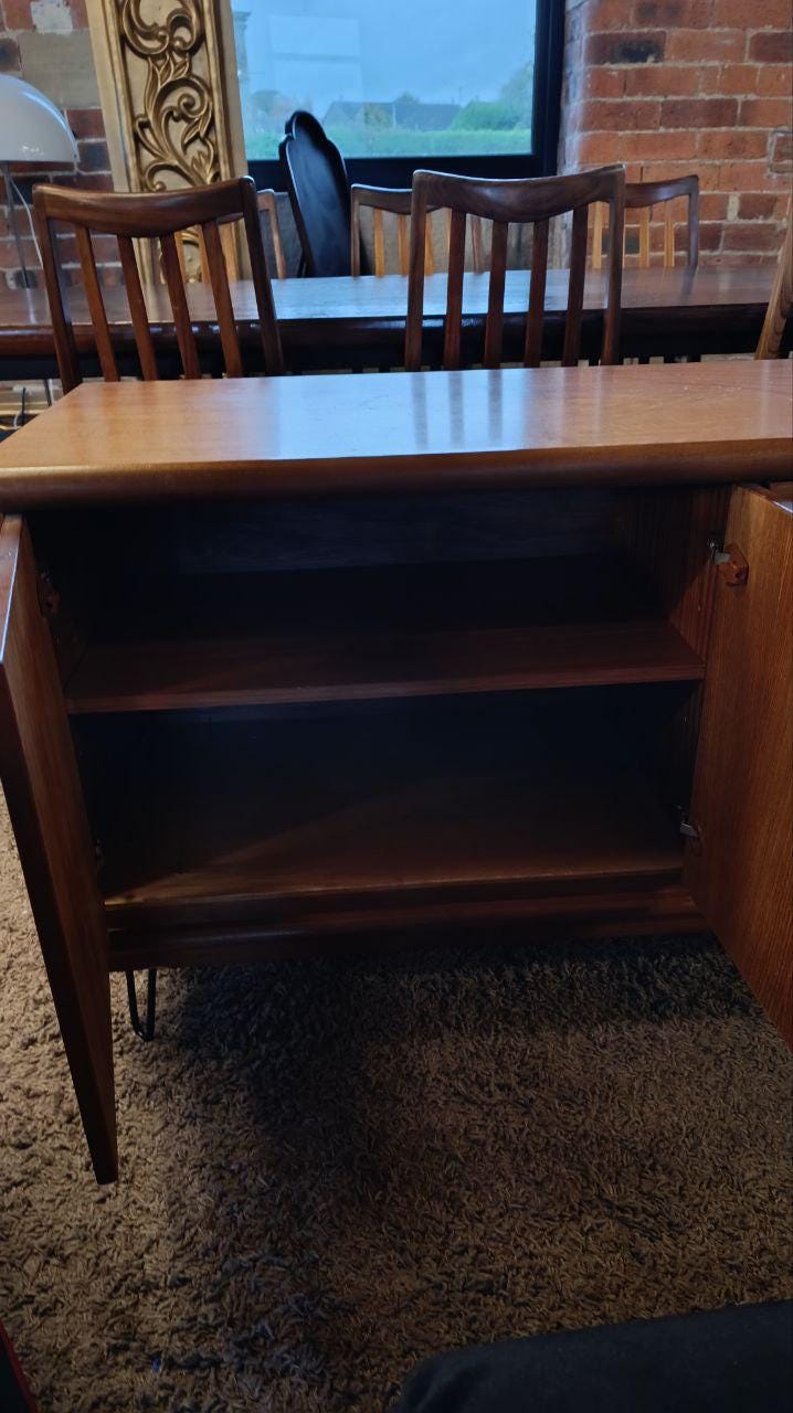 Meredew Mid-Century Teak Sideboard — 1970s British Modernist Storage