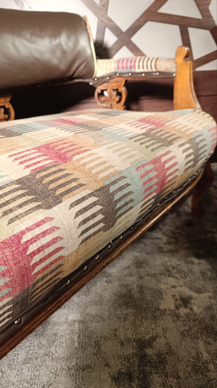 Victorian Drawing Room Suite – Settee & Two Armchairs (c.1880–1900)