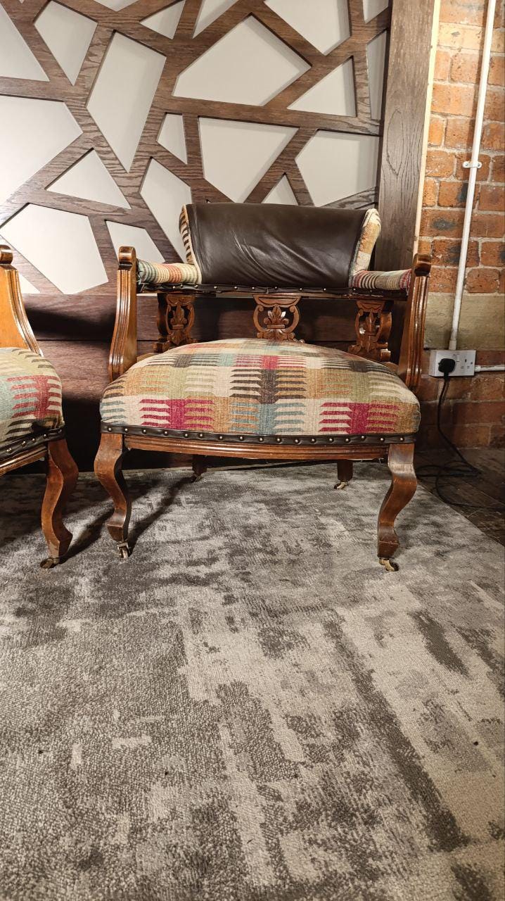 Victorian Drawing Room Suite – Settee & Two Armchairs (c.1880–1900)