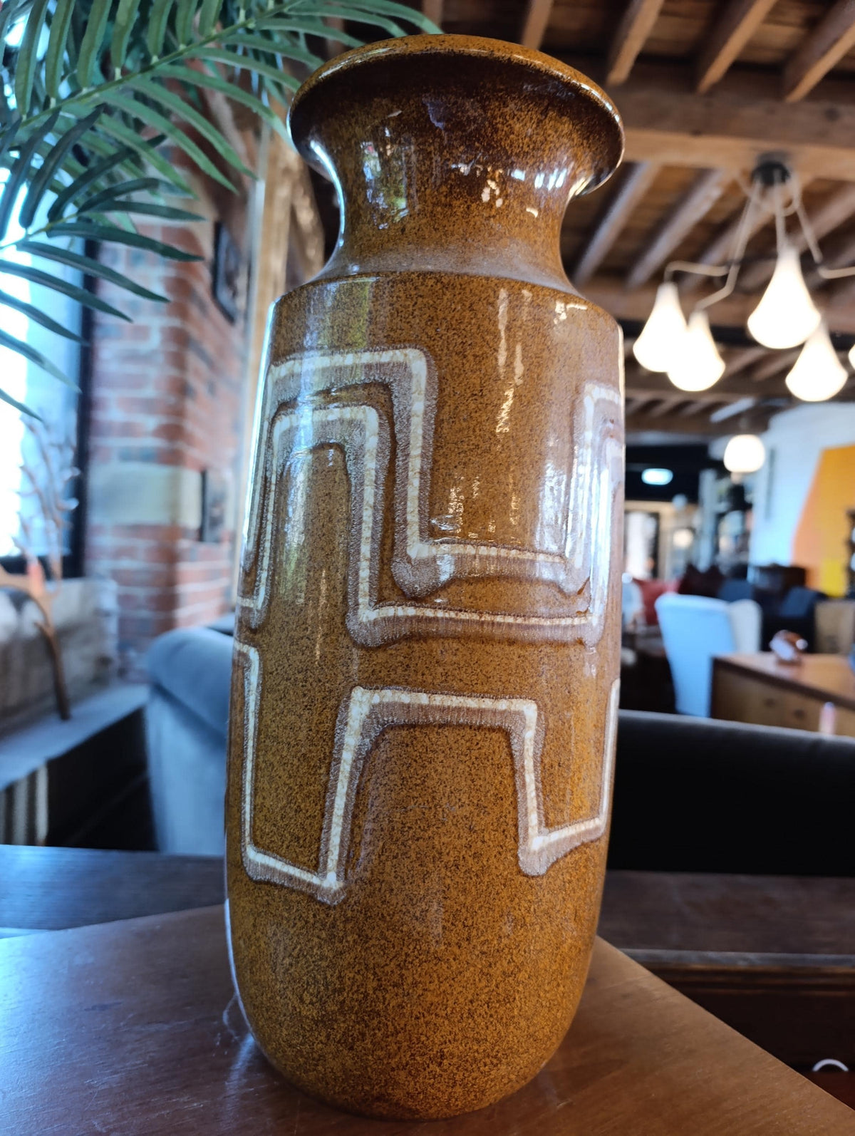 Scheurich Keramik West German Fat Lava Floor Vase — photograph 3