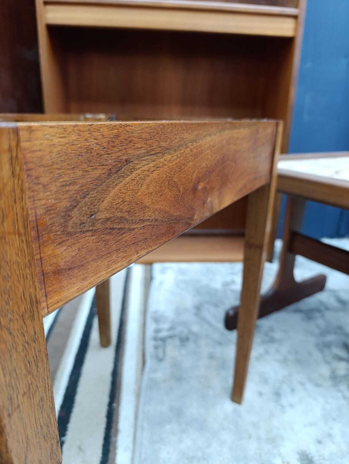 Teak Draw-Leaf Coffee Table with Hidden Storage — photograph 15