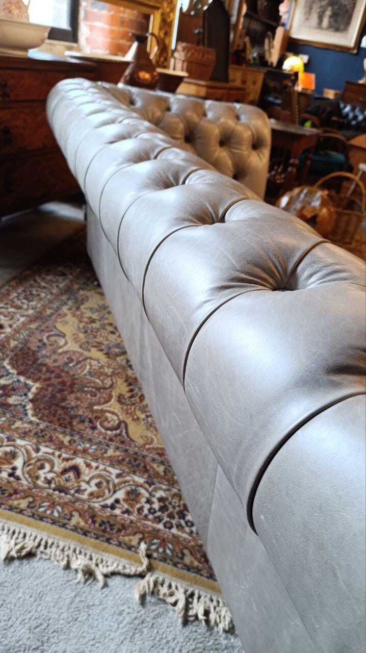 Grey Leather Chesterfield-Style Sofa — photograph 4