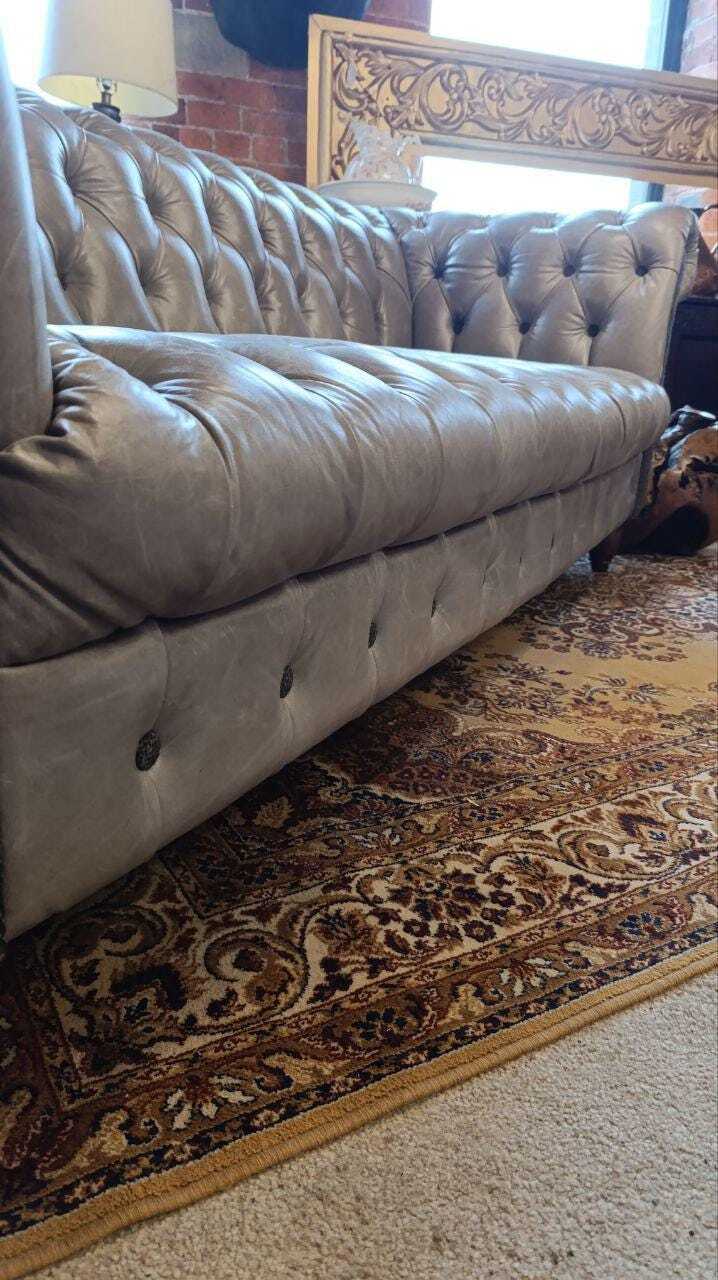 Grey Leather Chesterfield-Style Sofa — photograph 5