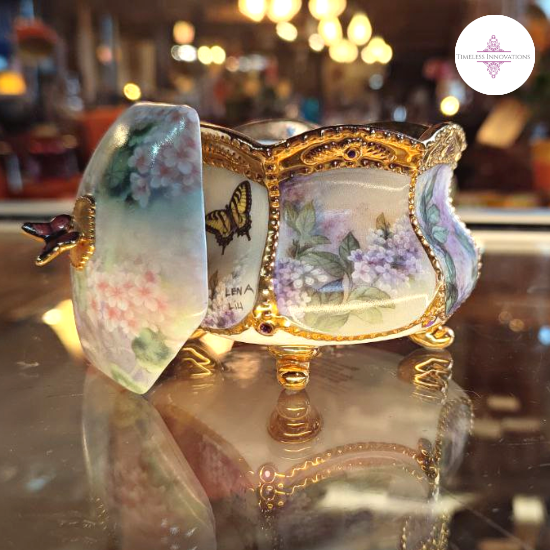 Lena Liu s Enchanted Wings Heirloom Porcelain Music Box Flights of Fancy Playing